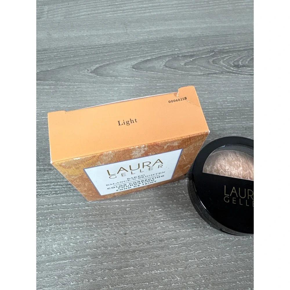 Laura Geller Baked Balance-N-Brighten Color Correcting Foundation Light 0.32oz